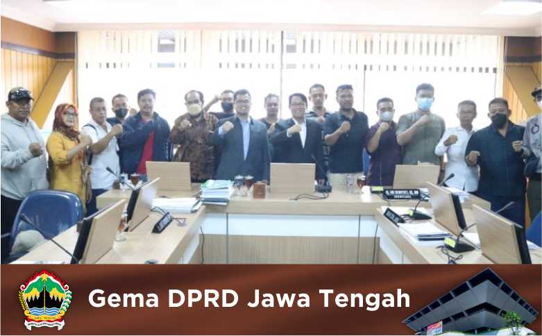 Warga Papua Audiensi ke Gedung Berlian