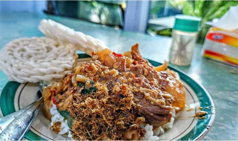 Sambal Tumpang Koyor Salatiga, Rasa Gurih Pedas dari Perpaduan Tempe Semangit dan Urat Sapi