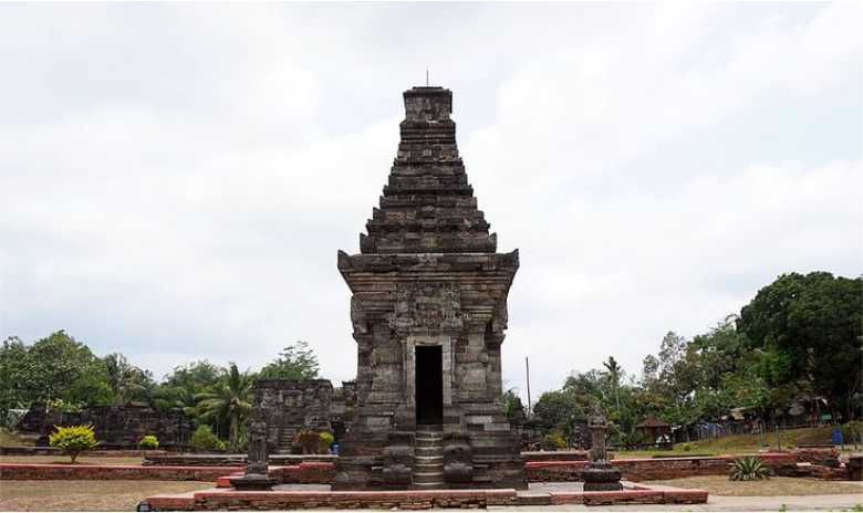 Seri Babad Tanah Jawi: Kerajaan Kediri