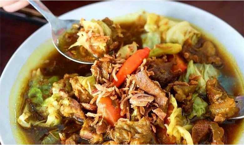 Tengkleng Solo, Kuliner Lezat Dari Tulang Kambing Yang Lahir Pada Masa Penjajahan