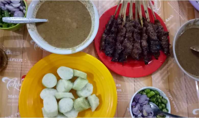 Sate Sapi Pak Kempleng Bu Hartini