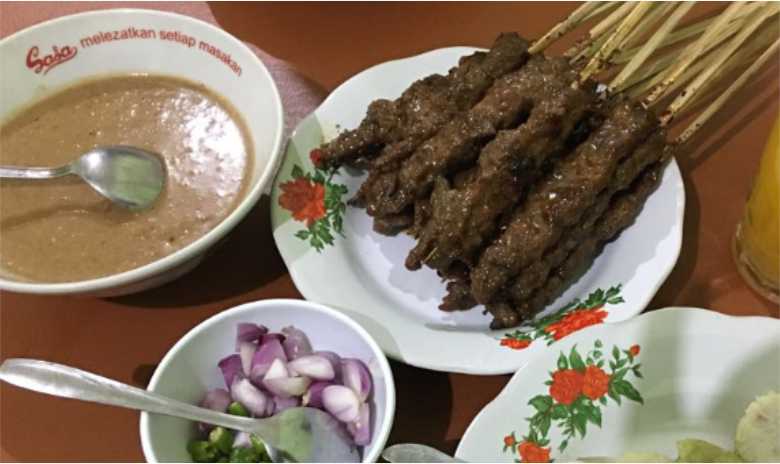 Sate Sapi Pak Kempleng Ungaran, Teksturnya Lembut dan Gurih