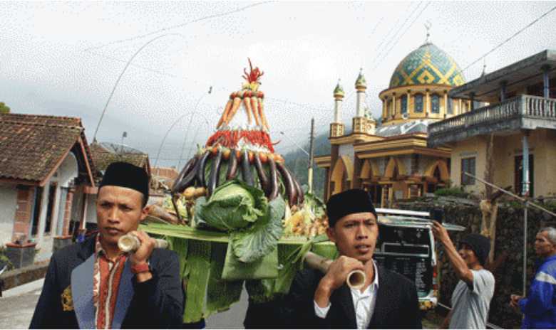 Tradisi Saparan Masyarakat Jawa, Wujud Syukur dan Tolak Bala