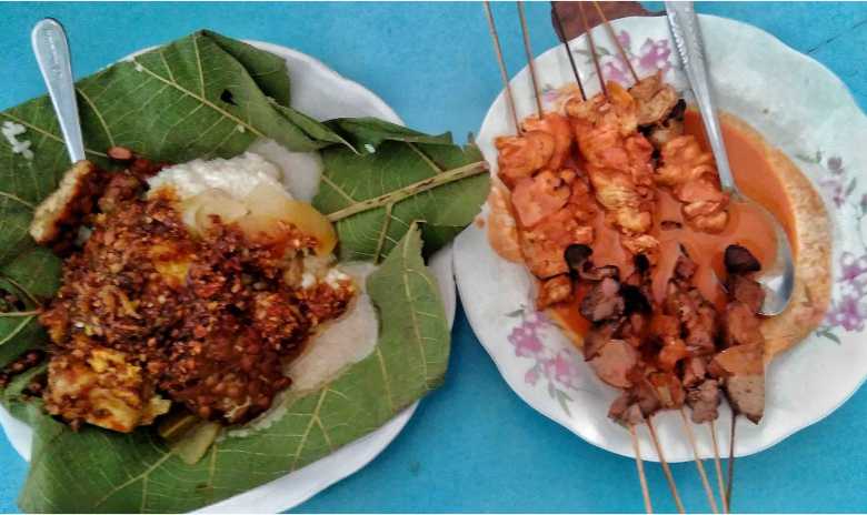 Sate Srepeh Rembang, Cita Rasa Pedas Gurih yang Menggugah Selera