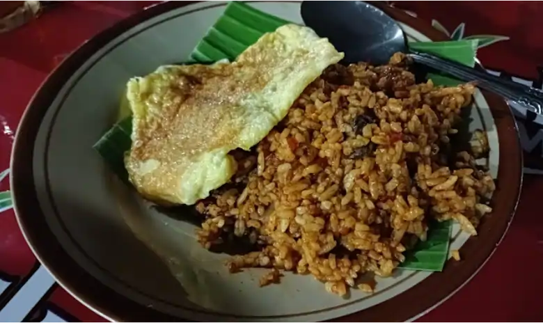 Nasi Goreng Babat Pak Karmin, Sensasi Kelezatan Kuliner Legendaris di Kota Semarang